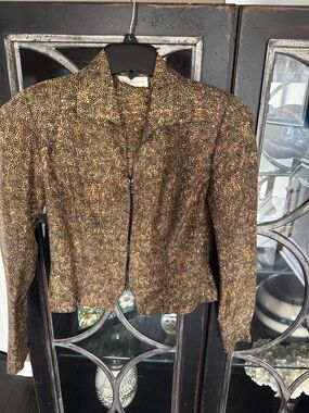 Dana Buchman silk Cheetah print zip top